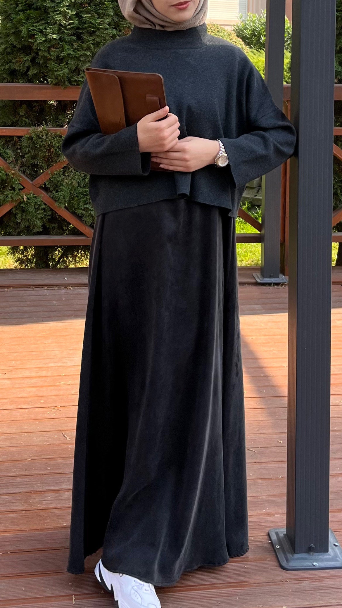 Antrasit Kupra İpek Elbise ve Triko Takım