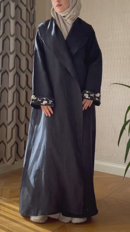 Siyah Nakışlı Keten Kaftan